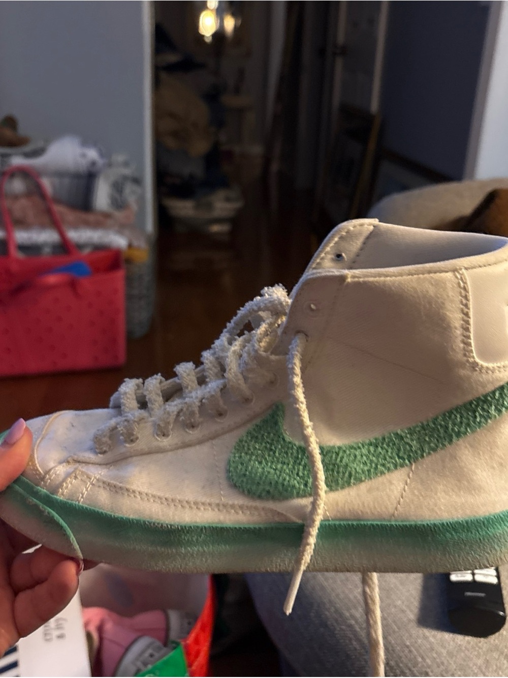Nike Blazers size 8 White High-Top Sneakers with Mint Green Accent - Picture 3 of 7